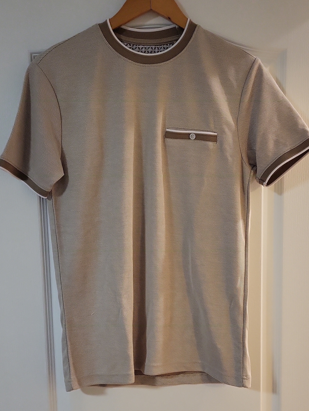 Denim & Flower Beige Short Sleeve Tee with Brown Trim